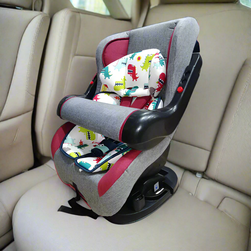 BABY CAR SEAT  L-16" W-19" H-2FT