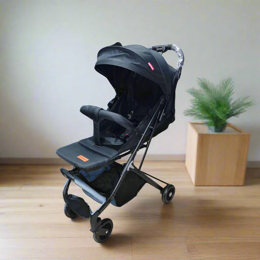 BABY SMART FOLDING STROLLER