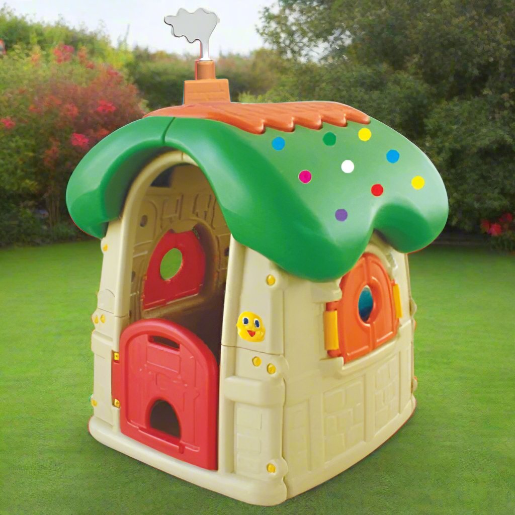 DOLL PLAY HOUSE